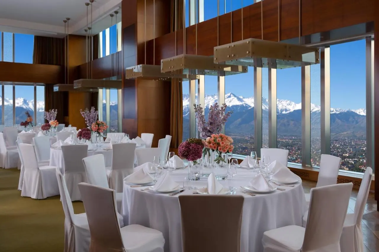Hotel The Ritz-Carlton, Almatý 5*,