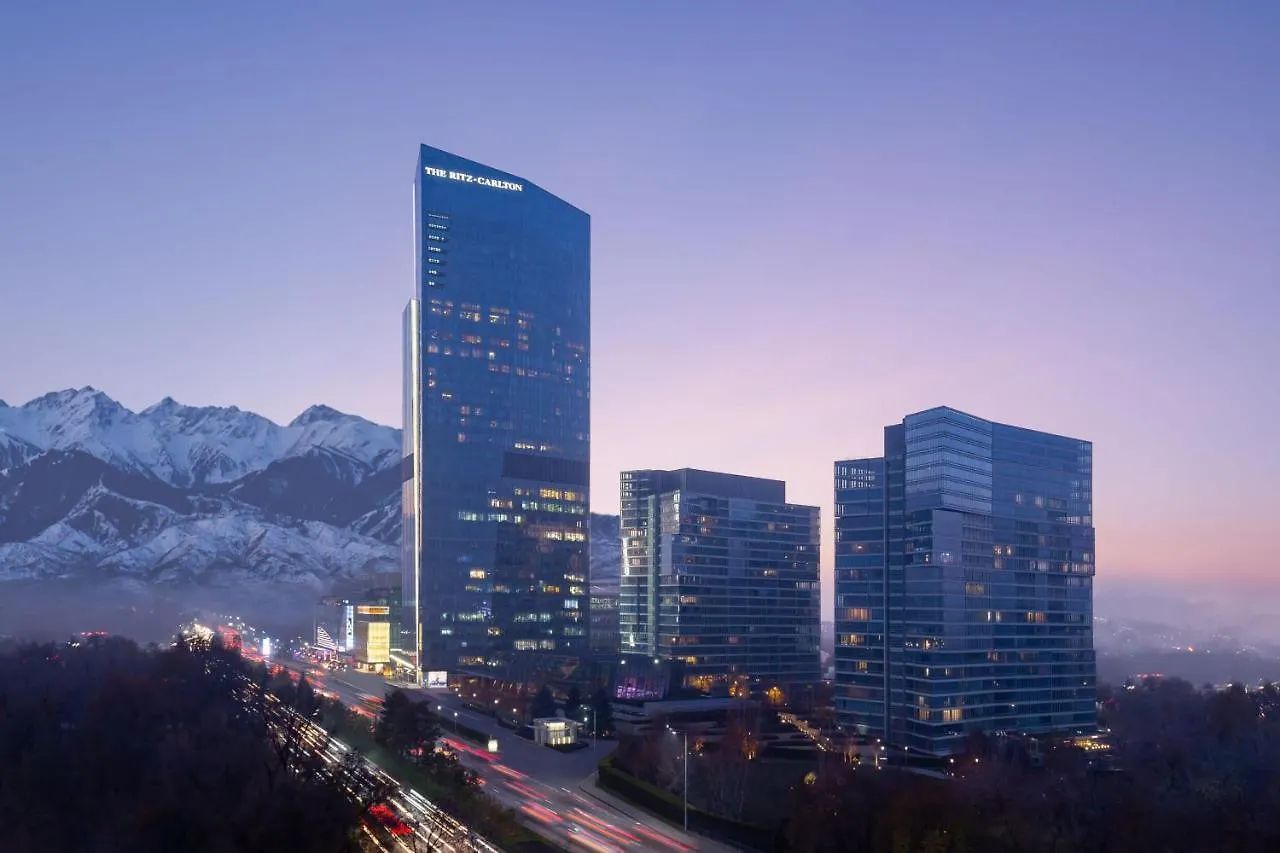 The Ritz-Carlton, Almaty Ξενοδοχείο